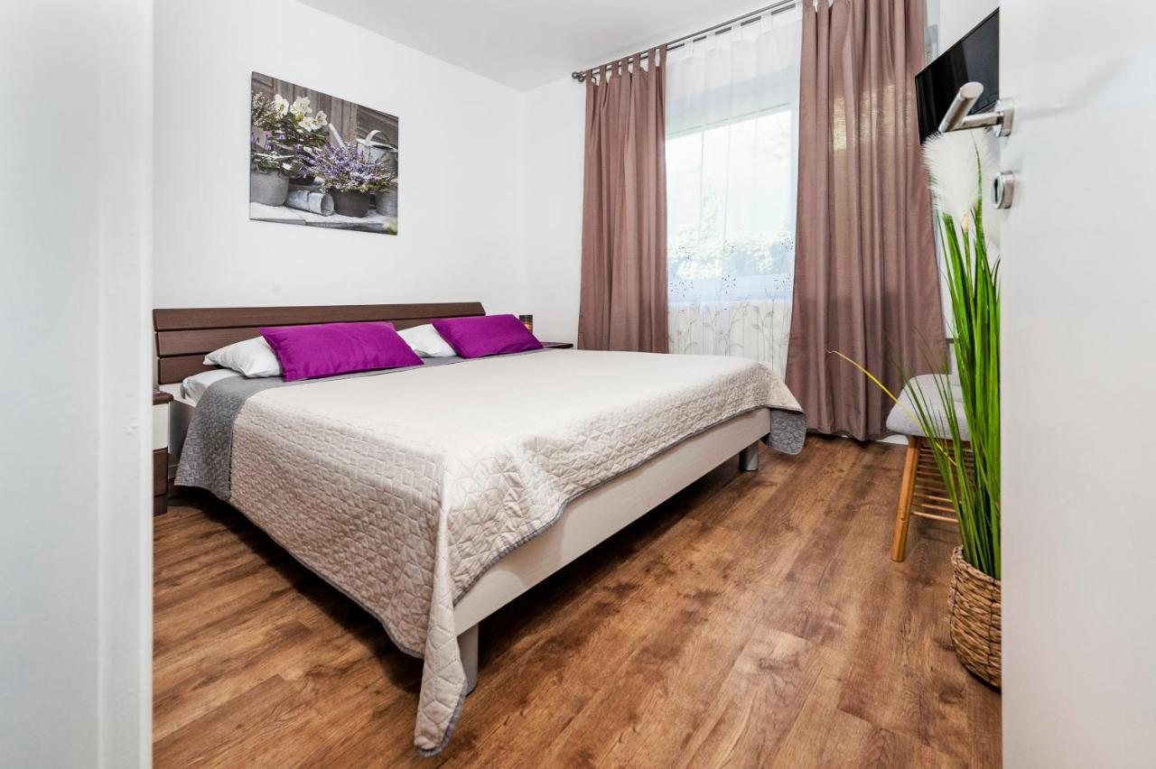 Apartment & Rooms Graciela Ровинь Экстерьер фото